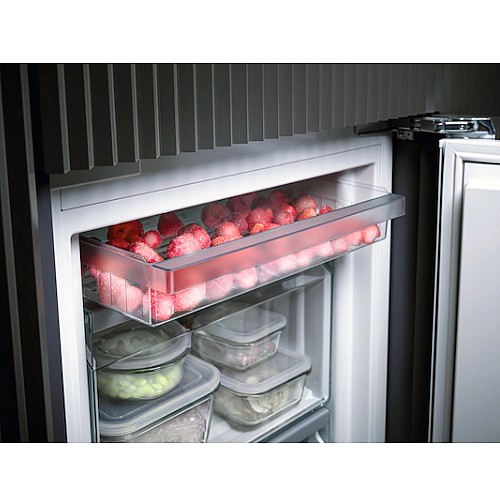 מקרר מקפיא תחתון Miele KFN 7714 F 254 ליטר – תמונה 2