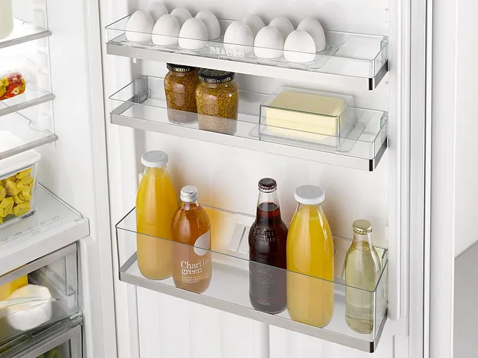 מקרר אינטגרלי מבית MIELE מילה דגם K 7733E – תמונה 2